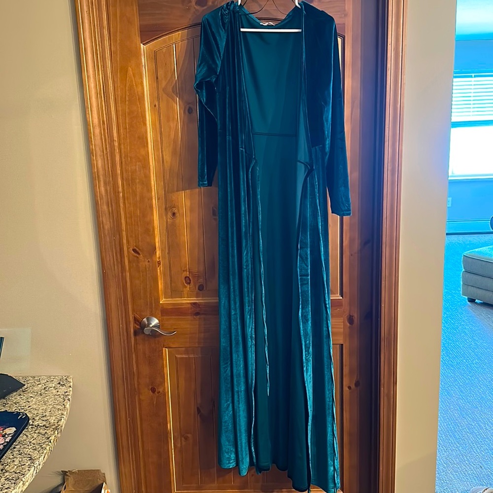 Velvet emerald green dress
